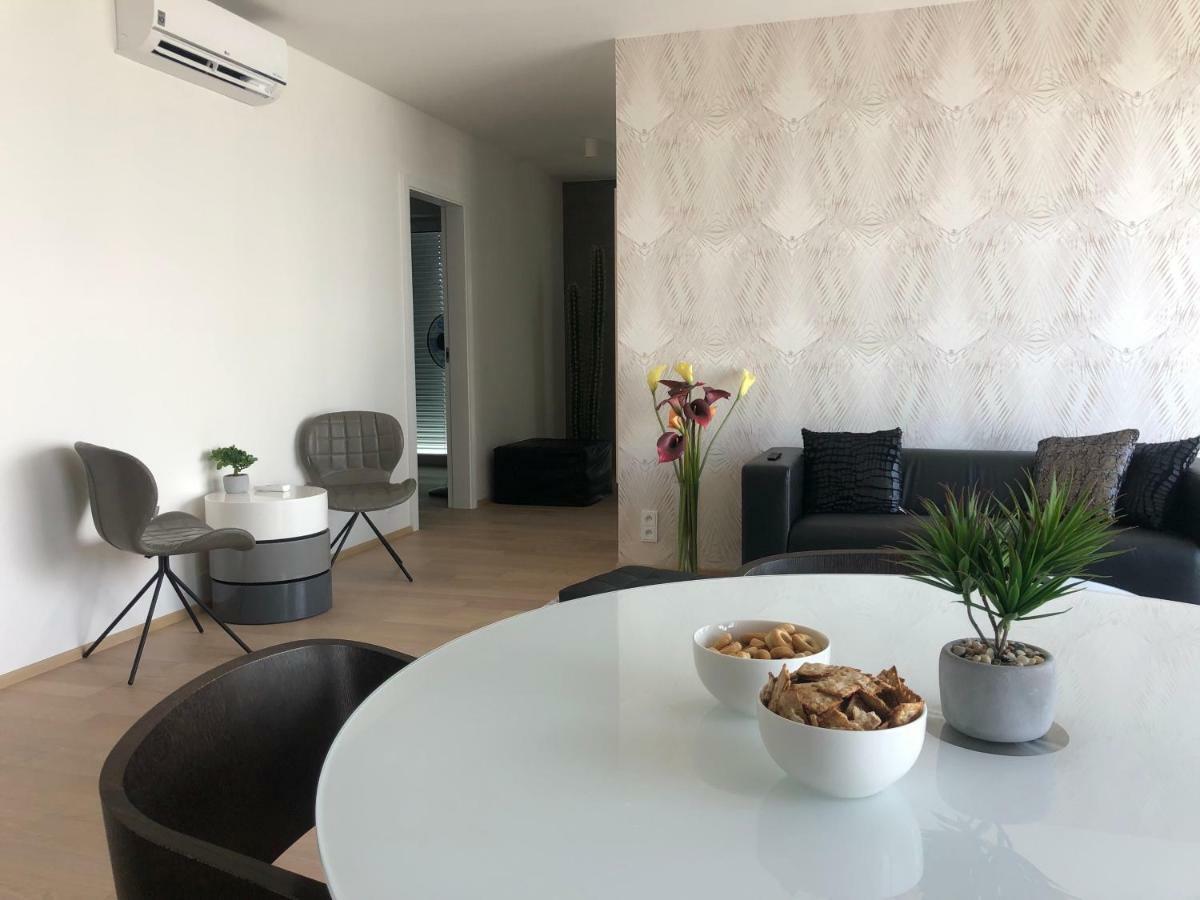 7Th Heaven Apartments Brno Extérieur photo